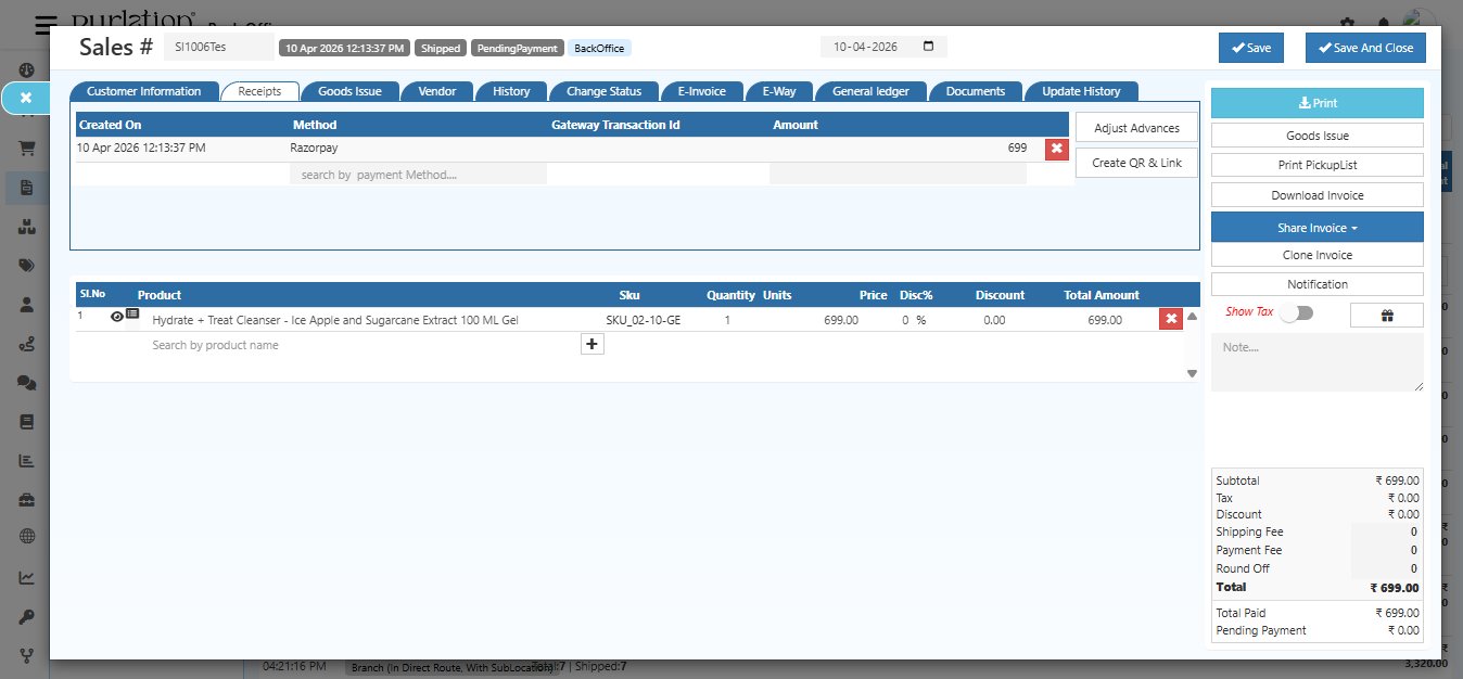 O2VEND Sales Invoice Receipts tab showing payment entry dated 10 Apr 2026 via Razorpay for amount 699, with Adjust Advances and Create QR and Link options visible on the right